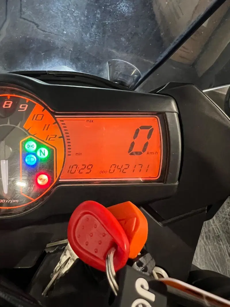 KTM 990 Supermoto T ABS (2011 - 13) (9)