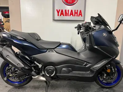 Yamaha T-Max 560 (2022 - 24) usata