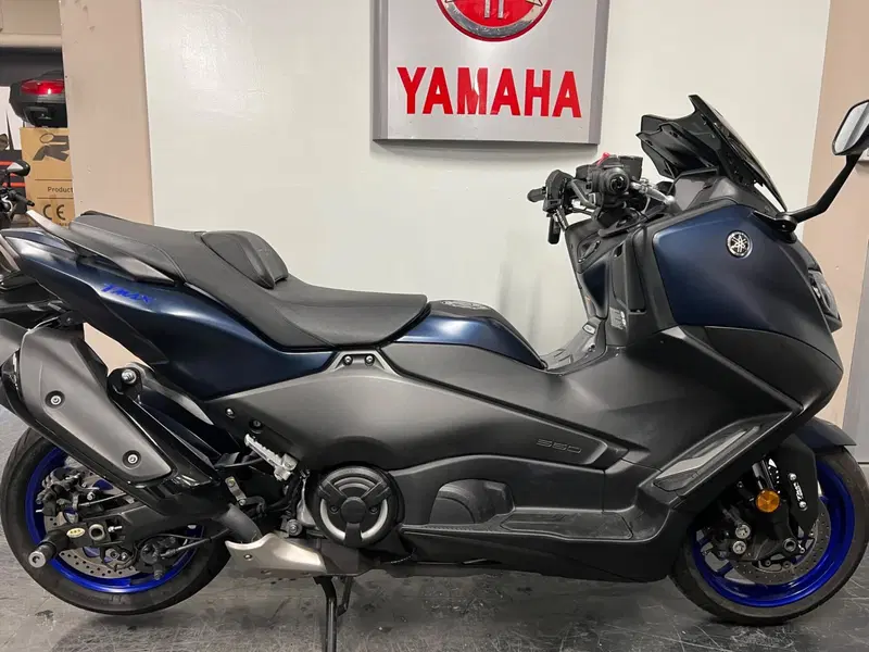 Yamaha T-Max 560 (2022 - 24)