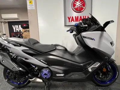 Yamaha T-Max 560 (2020 - 21) usata