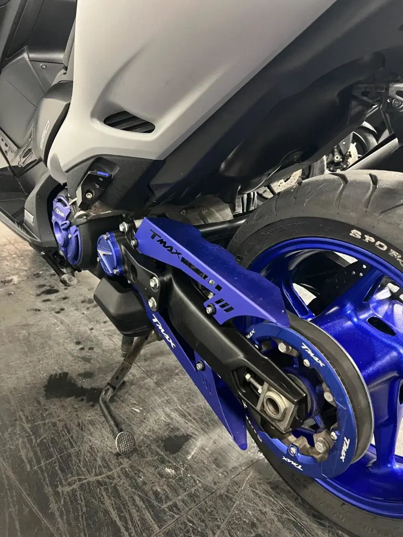 Yamaha T-Max 560 (2020 - 21) (7)