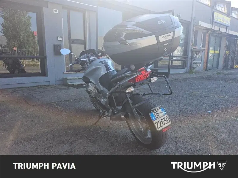 Moto Guzzi Breva 850 (2006 - 11) (6)