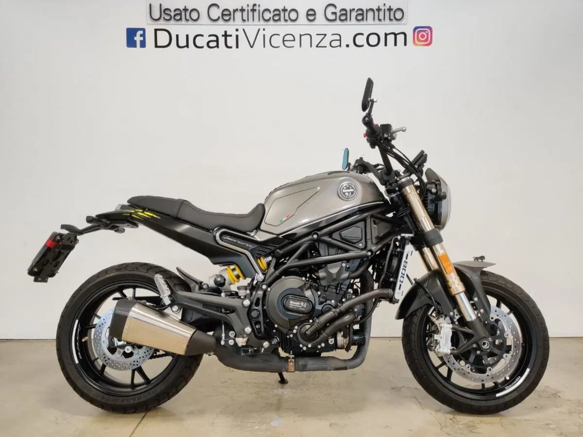 Benelli Leoncino 800 (2022 - 26)