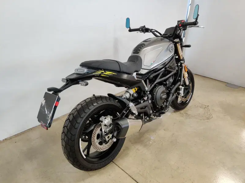 Benelli Leoncino 800 (2022 - 26) (7)