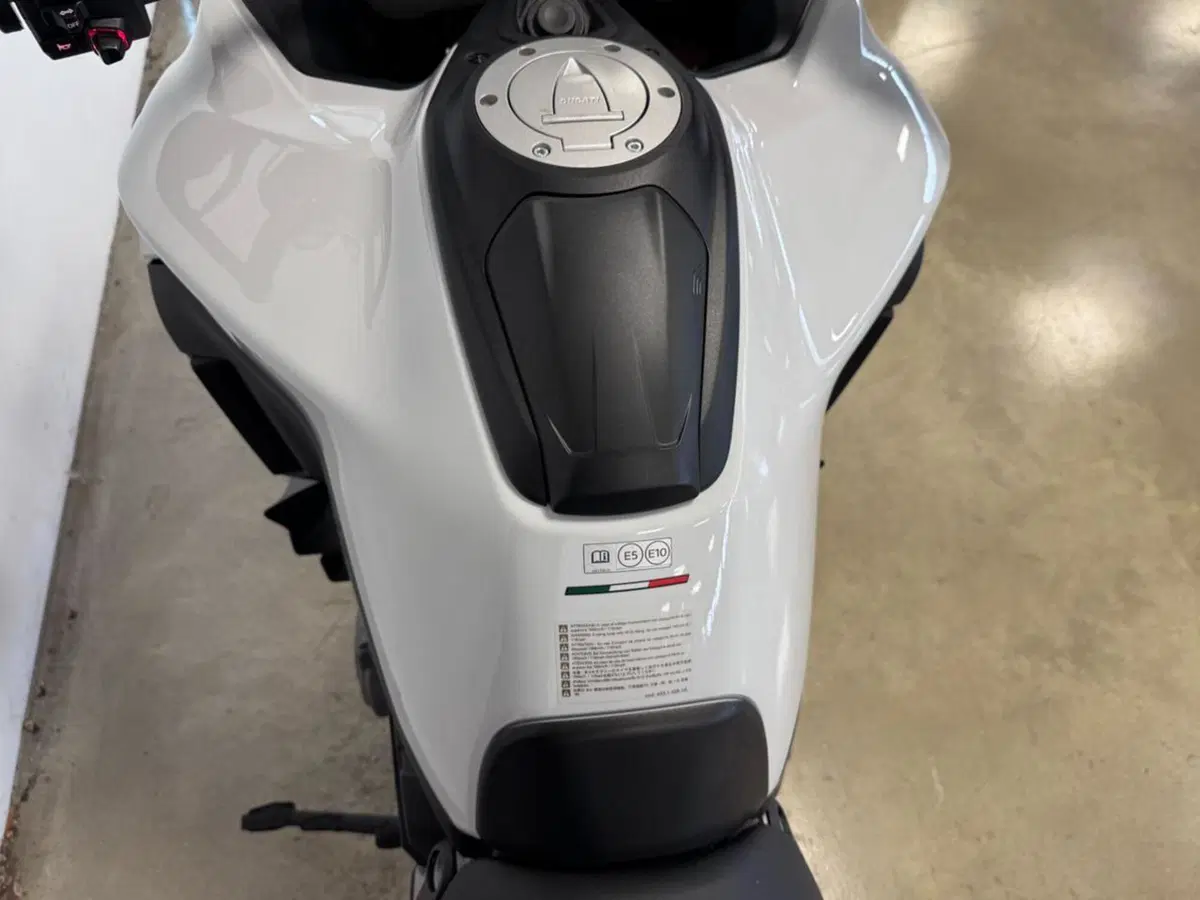 Ducati Multistrada V4 S (2021 - 24) (10)