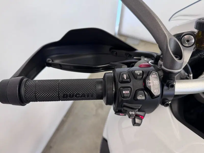Ducati Multistrada V4 S (2021 - 24) (12)