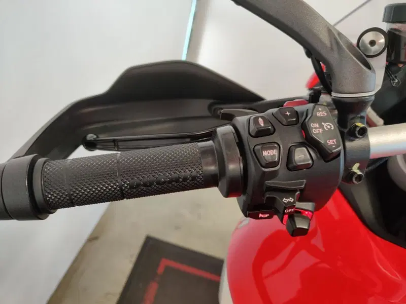 Ducati Multistrada V4 S (2021 - 24) (11)