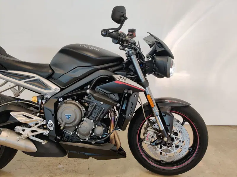 Triumph Street Triple RS (2017 - 19) (5)