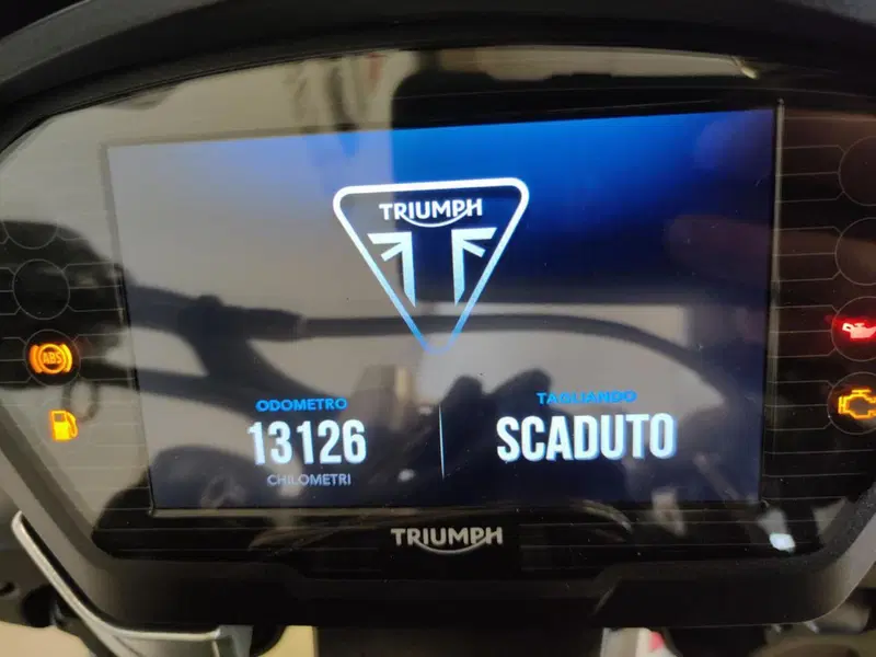 Triumph Street Triple RS (2017 - 19) (12)