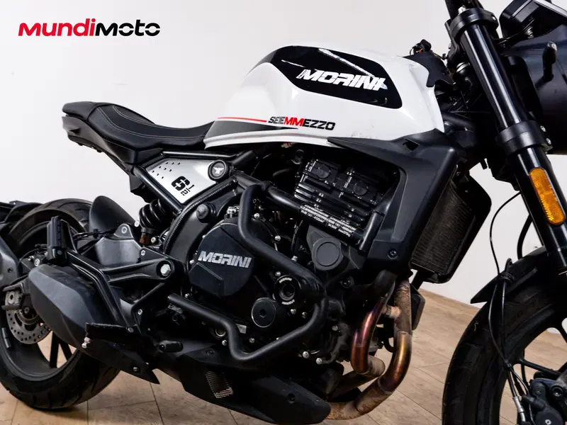 Moto Morini SEIEMMEZZO SCR (2022 - 26) (4)