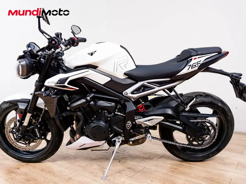 Triumph Street Triple 765 R (2023 - 26) (6)