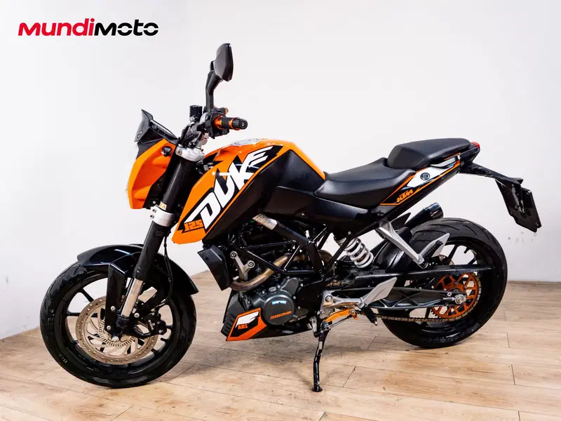 KTM 125 Duke (2021 - 23) (7)