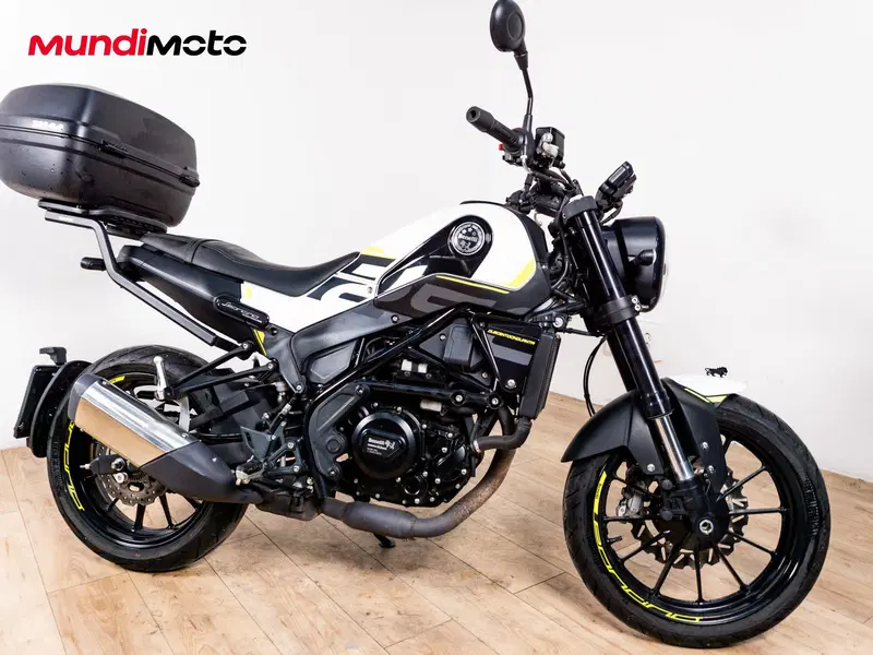 Benelli Leoncino 250 (2021 - 25) (2)