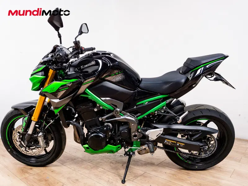 Kawasaki Z 900 SE (2025 - 26) (7)