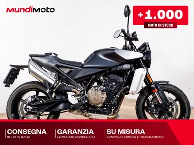 Husqvarna Svartpilen 801 (2024 - 26) usata