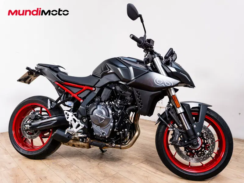 Suzuki GSX-8S (2025 - 26) (2)