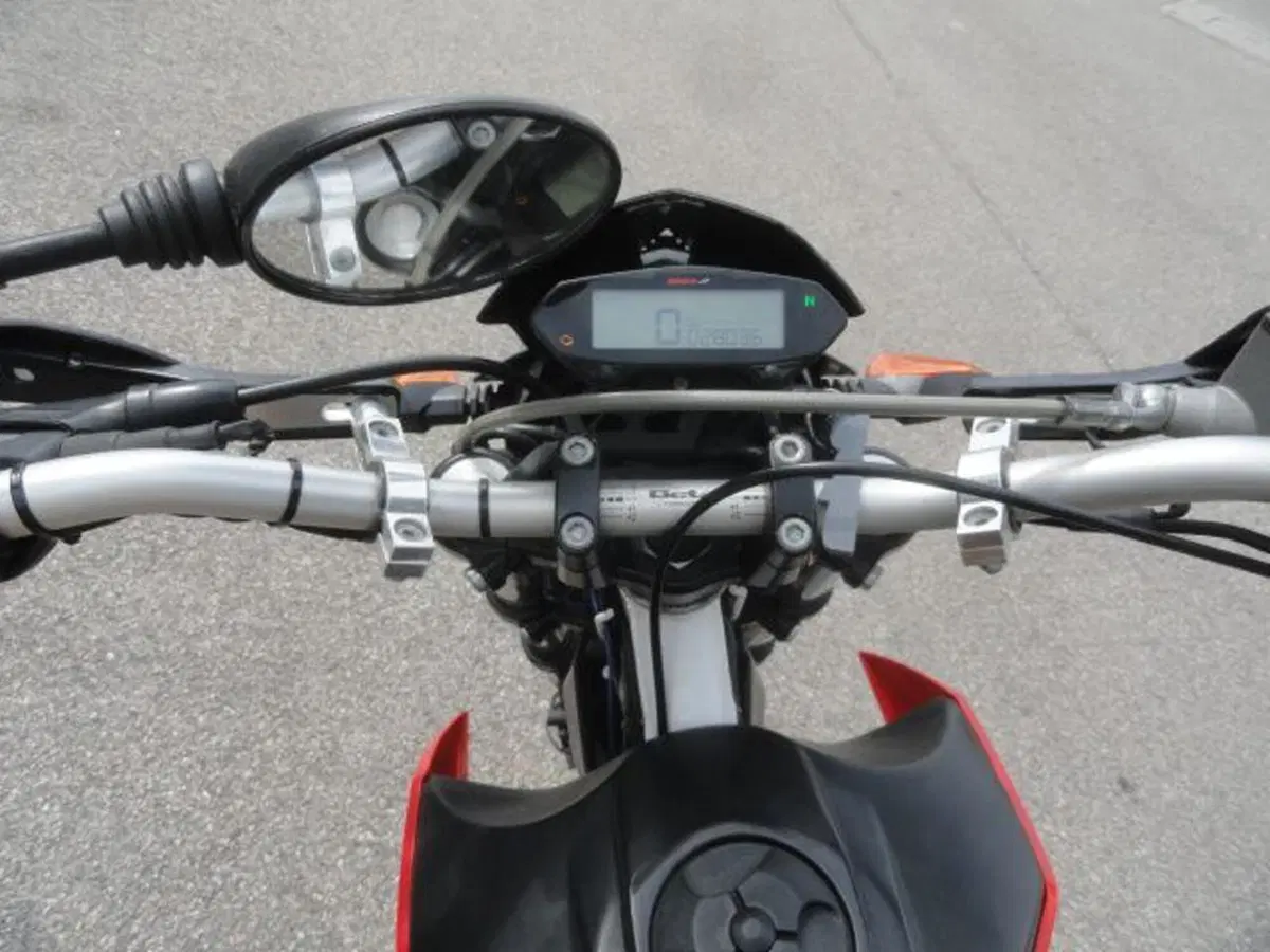 Betamotor Urban 200 Special (2008 - 17) (13)