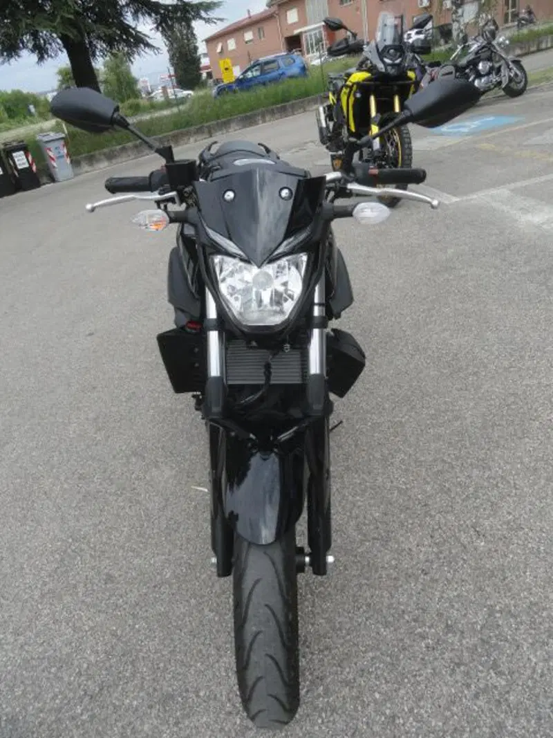 Yamaha MT-03 (2020) (3)