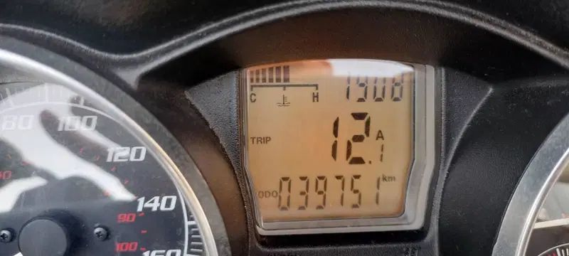 Piaggio MP3 500 i.e. Sport (2011 - 13) (13)