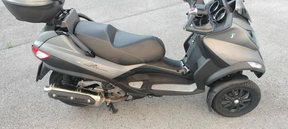 Piaggio MP3 500 i.e. Sport (2011 - 13) (17)