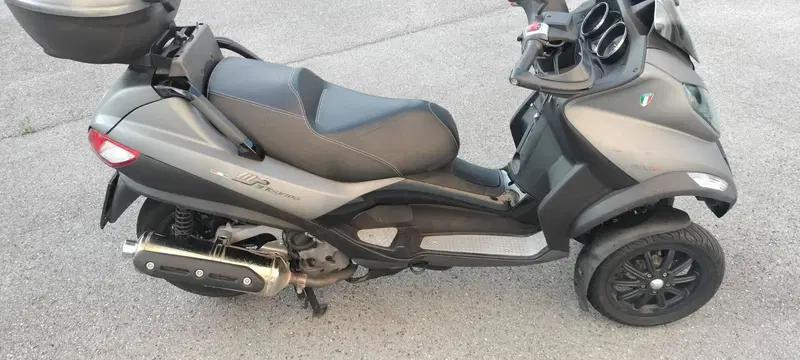 Piaggio MP3 500 i.e. Sport (2011 - 13) (15)