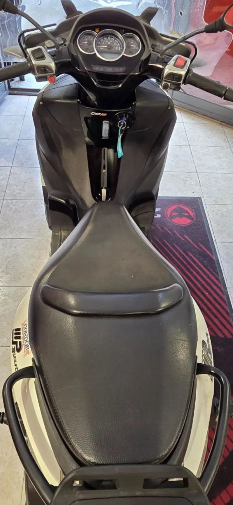 Piaggio MP3 300 Sport LT (2013) (5)