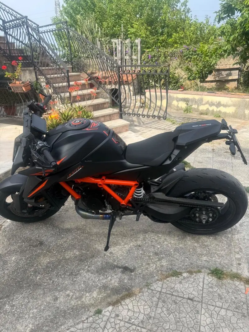 KTM 1390 Super Duke R (2024 - 26) (3)