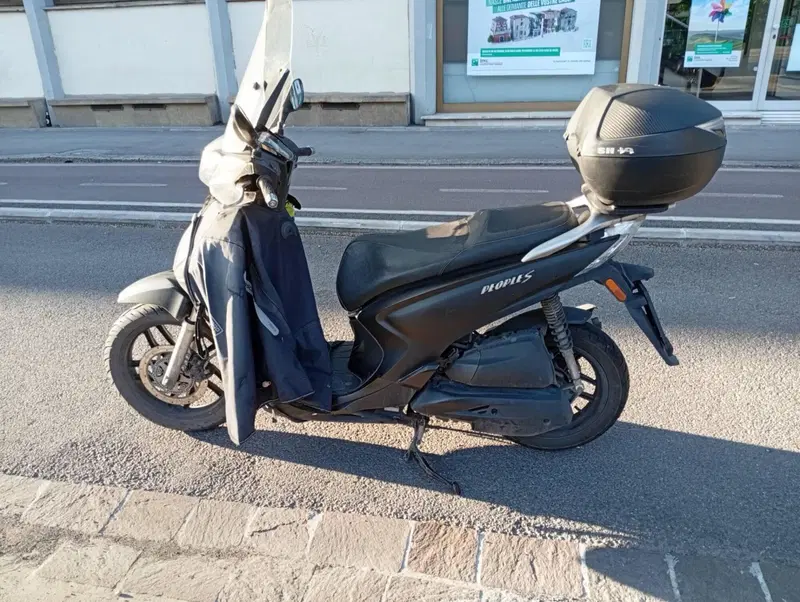 Kymco People 200i S (2021 - 26) (3)