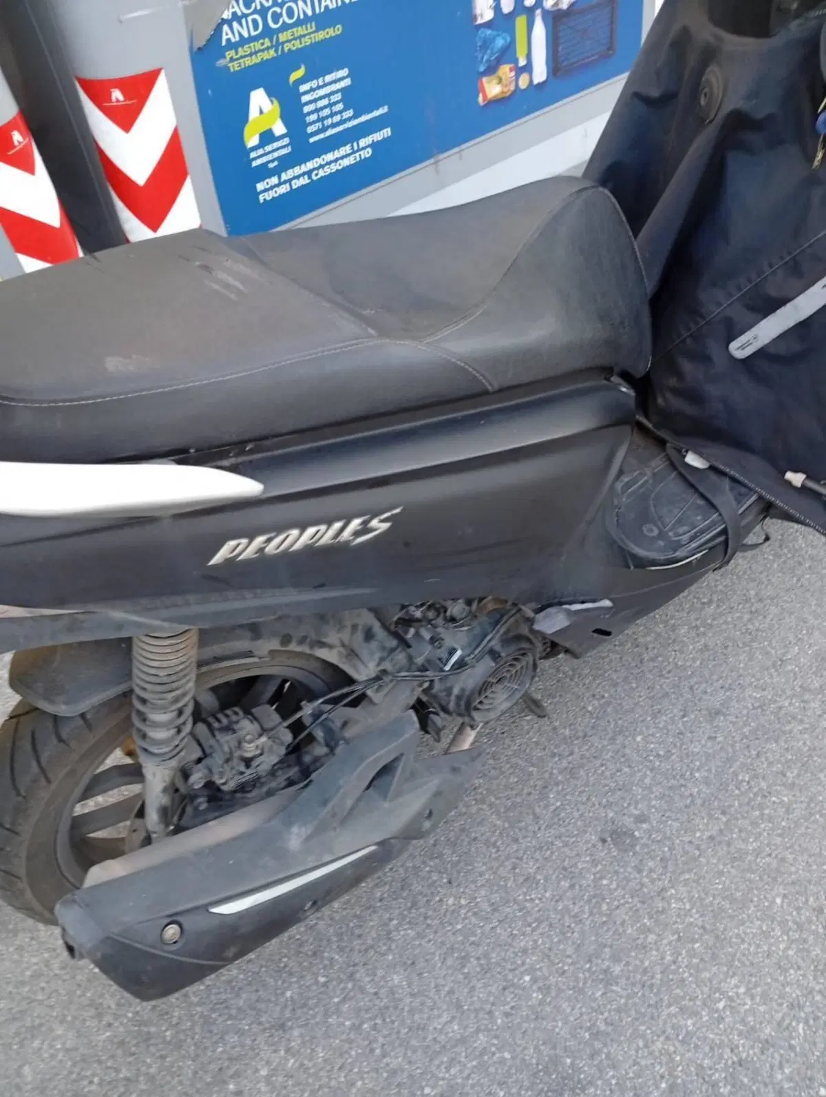 Kymco People 200i S (2021 - 26) (6)