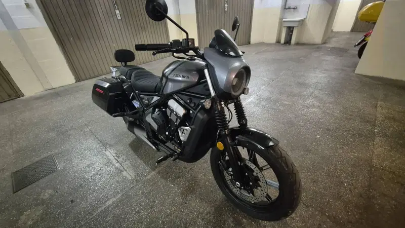 Moto Morini Calibro Custom (2024 - 26) (3)