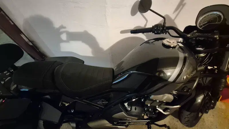 Moto Morini Calibro Custom (2024 - 26) (8)