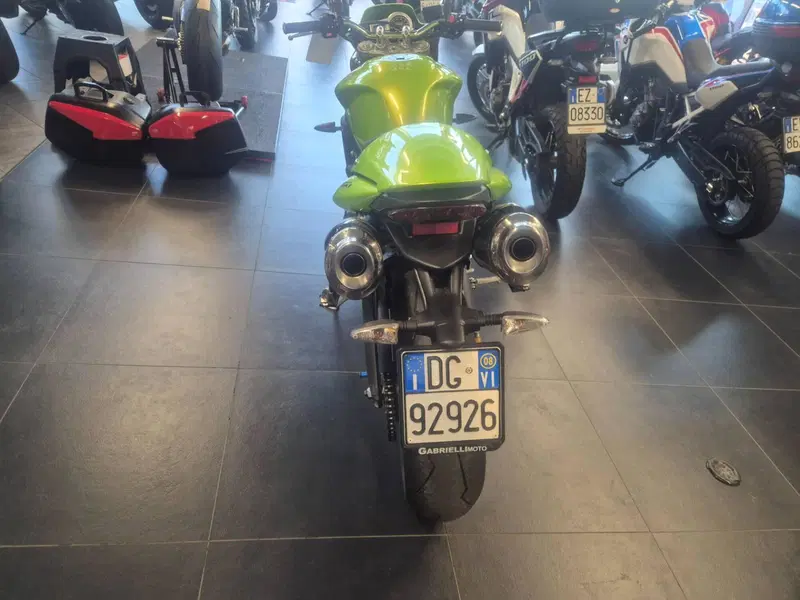 Triumph Street Triple (2007 - 12) (5)