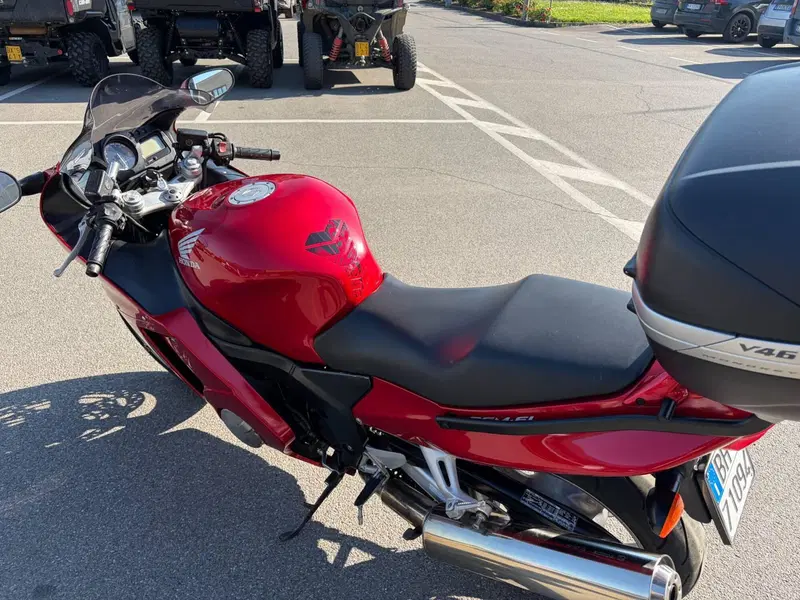 Honda CBR 1100 XX  (2001 - 06) (3)