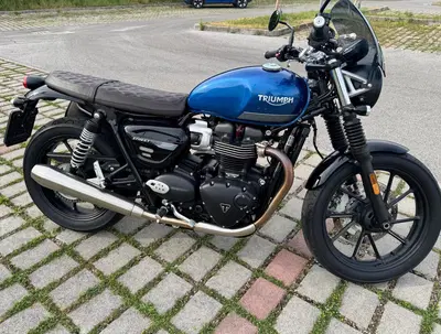 Triumph Street Twin 900 (2021 - 22) usata