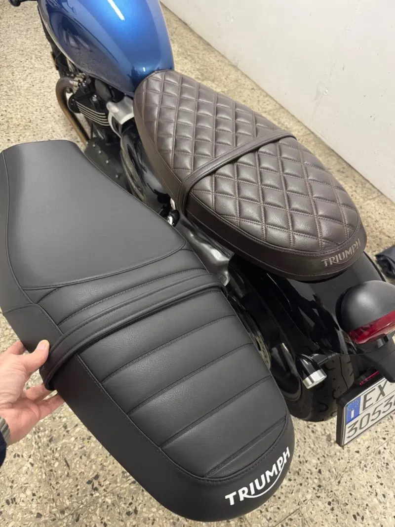 Triumph Street Twin 900 (2021 - 22) (12)