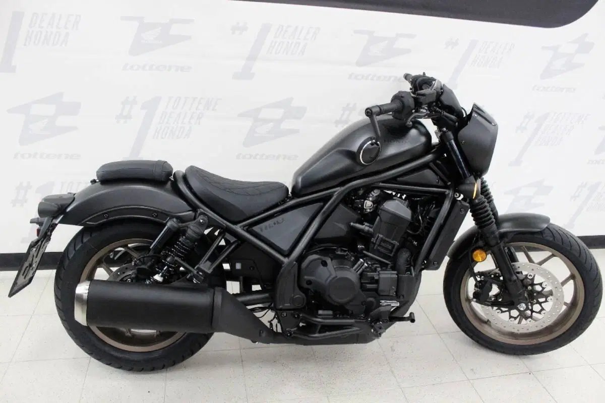 Honda CMX 1100 Rebel + Special Edition DCT (2025 - 26) (2)