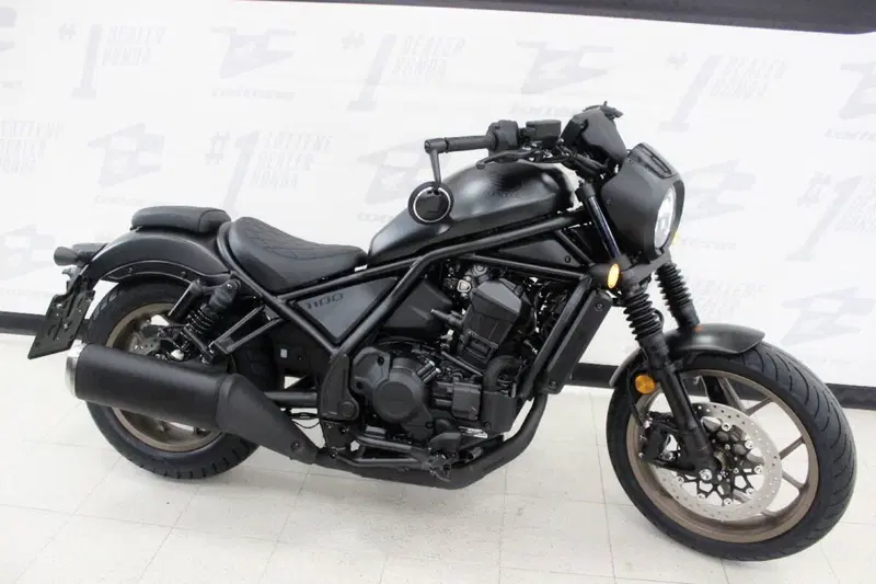 Honda CMX 1100 Rebel + Special Edition DCT (2025 - 26) (3)