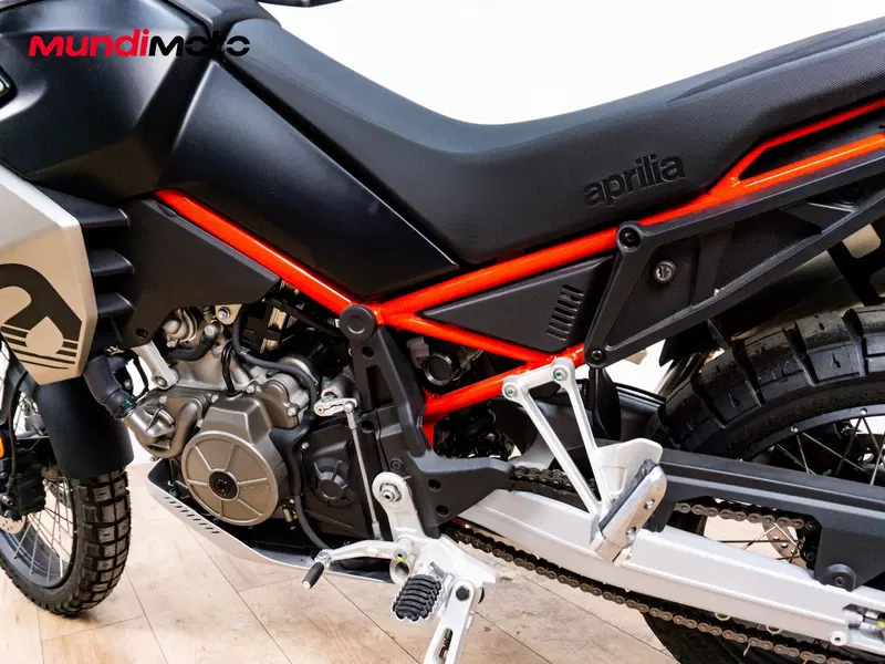 Aprilia Tuareg 660 (2025 - 26) (10)