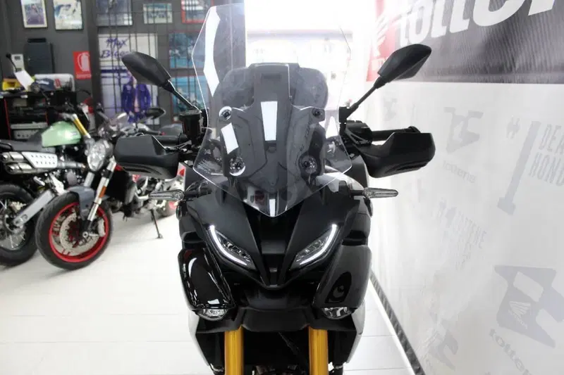 Yamaha Tracer 9 GT+ (2023 - 24) (4)