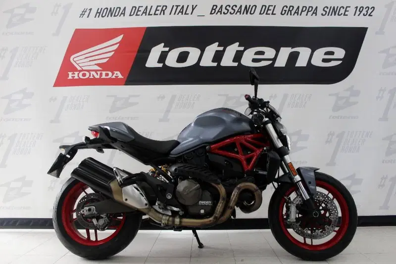 Ducati Monster 821 ABS (2014 - 17)
