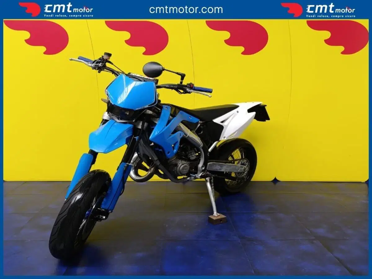 Tm Moto SMR 125 (2012) (2)