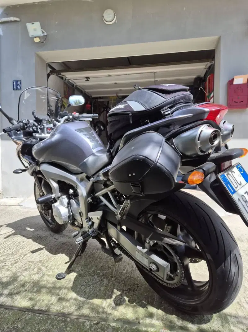 Yamaha FZ6 Fazer (2004 - 07) (4)
