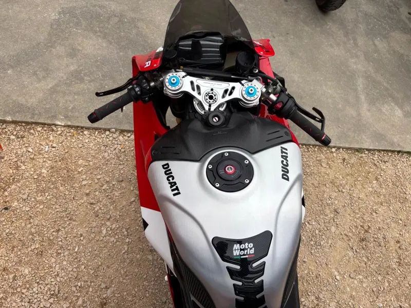 Ducati Panigale V4 R (2023 - 24) (7)