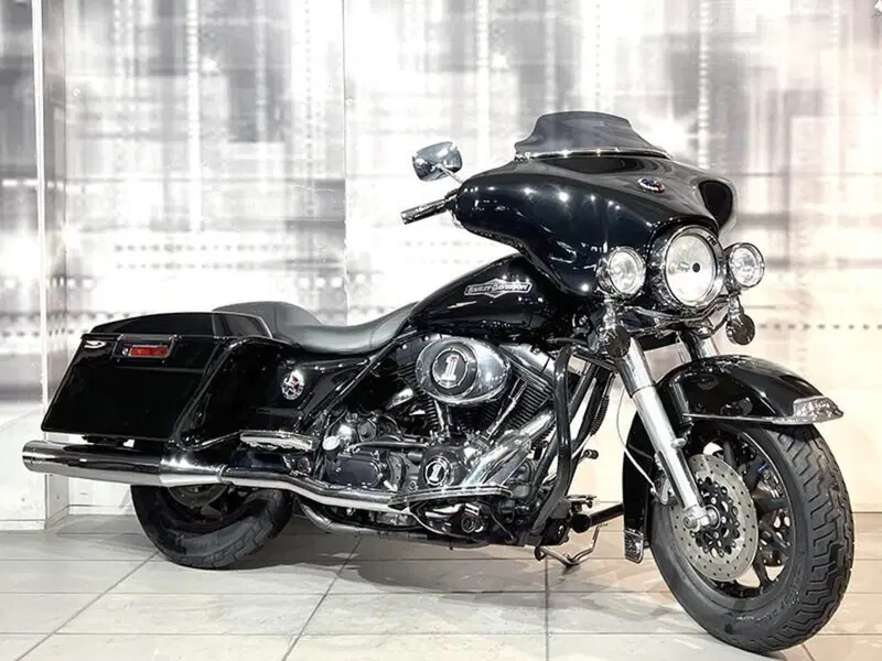Harley-Davidson 1450 Electra Glide Standard (1999 - 00) - FLHT