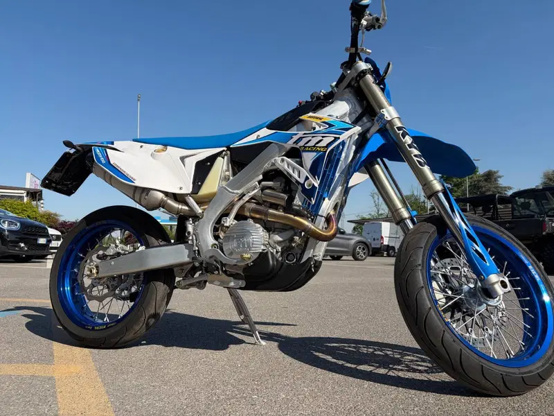 Tm Moto SMM 450 Fi ES (2018) (2)