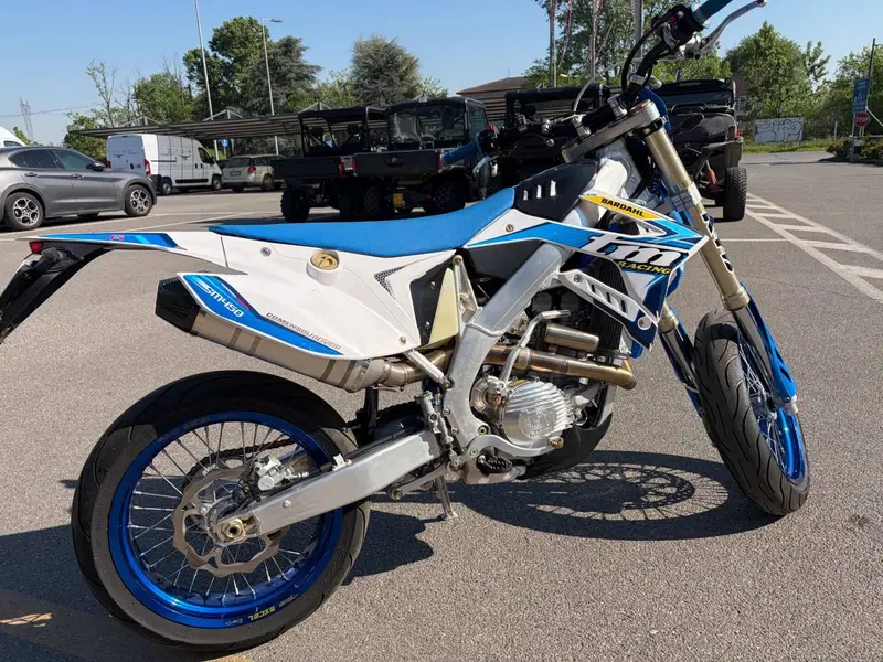 Tm Moto SMM 450 Fi ES (2018) (3)