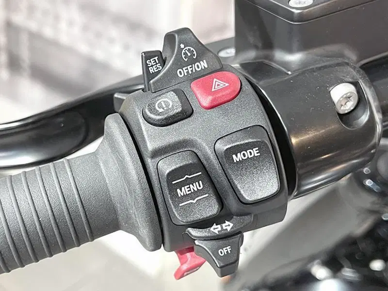 Bmw R 18 (2020 - 24) (3)