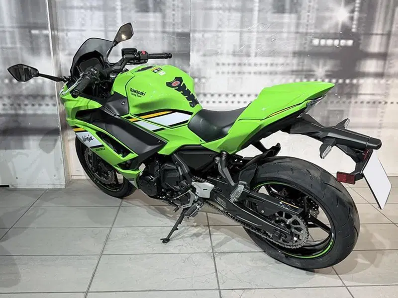 Kawasaki Ninja 650 Sport (2025 - 26) (2)