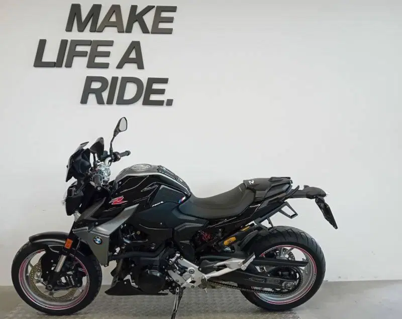 Bmw F 900 R (2021 - 24) (2)