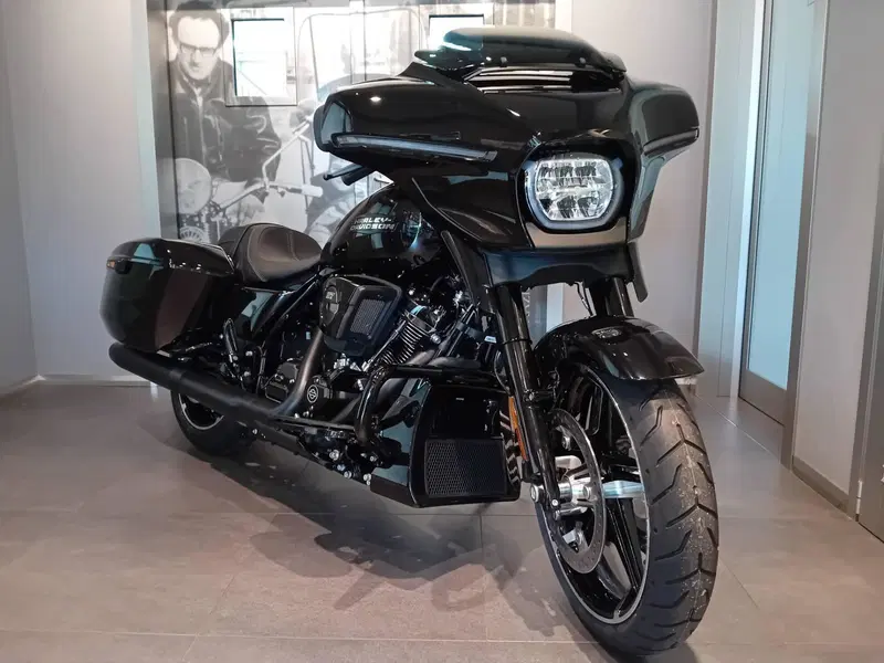 Harley-Davidson Street Glide (2024 - 26) (4)